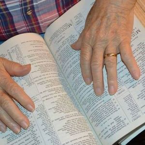 Meet your Posher, Gina